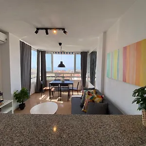 Con Impresionante Vista, Piscina Y Parking Apartamento Benalmádena